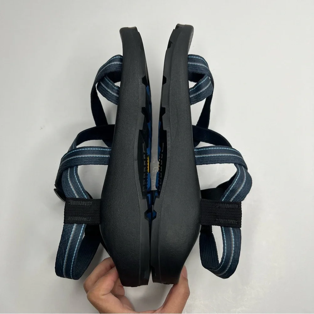 Chaco Z2 Unaweep Sandals Black Blue Men’s Size 10